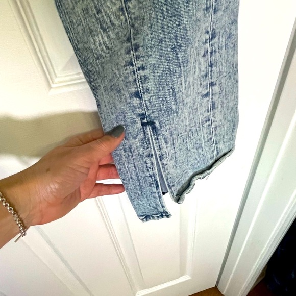 NWOT Joe’s Jeans “the Alexis” High Rise Bootcut, Vintage Stretch, Slit Hem Jeans - Picture 8 of 11